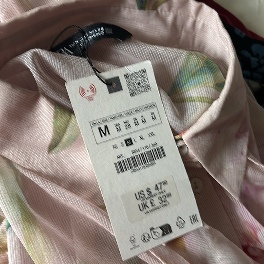 Zara floral print ruffle blouse - Picture 5 of 5